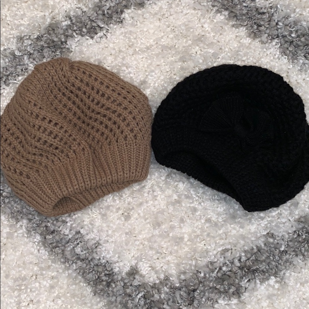 🛍5/$20 Set of 2 Crochet Hats